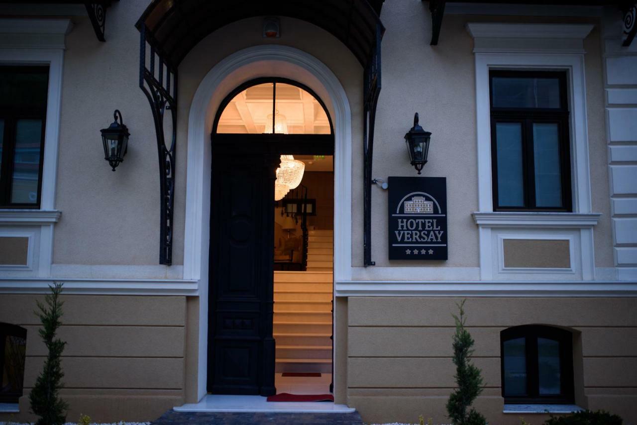 Hotel Versay Băile Herculane Dış mekan fotoğraf